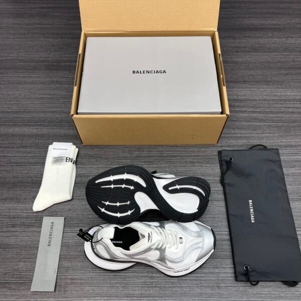 BALENCIAGA Sneakers - Image 10