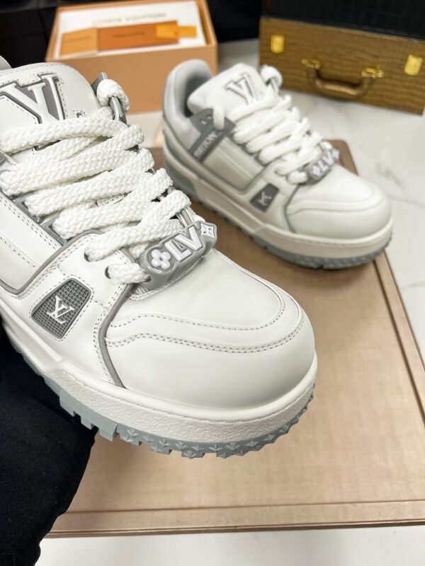 Louis Vuitton Sneakers - Image 5