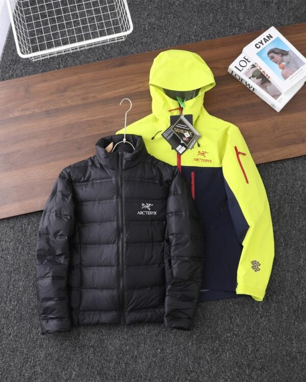 ARCTERYX/Beginner's Year of the Dragon Limited Edition 3-in-1 Jacket Year of the Dragon Limited Edition collection of ‘Dragon Scale’-inspired items for the Year of the Dragon.