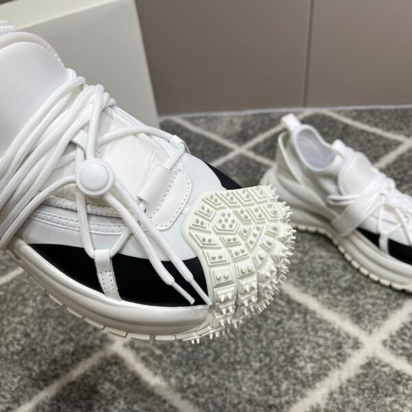 new men's low-top drawstring lace-up thick bottom sneakers - Image 5