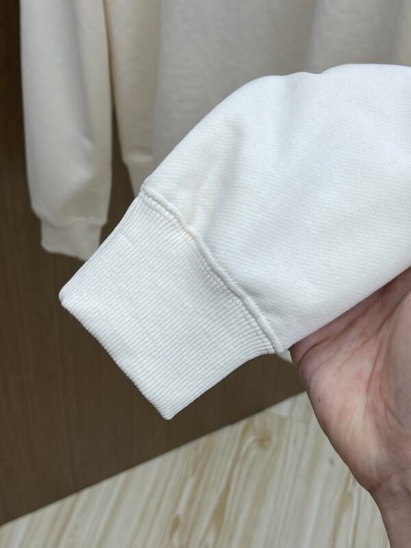 Gucci Classic Crew Neck Sweatshirt - Image 7