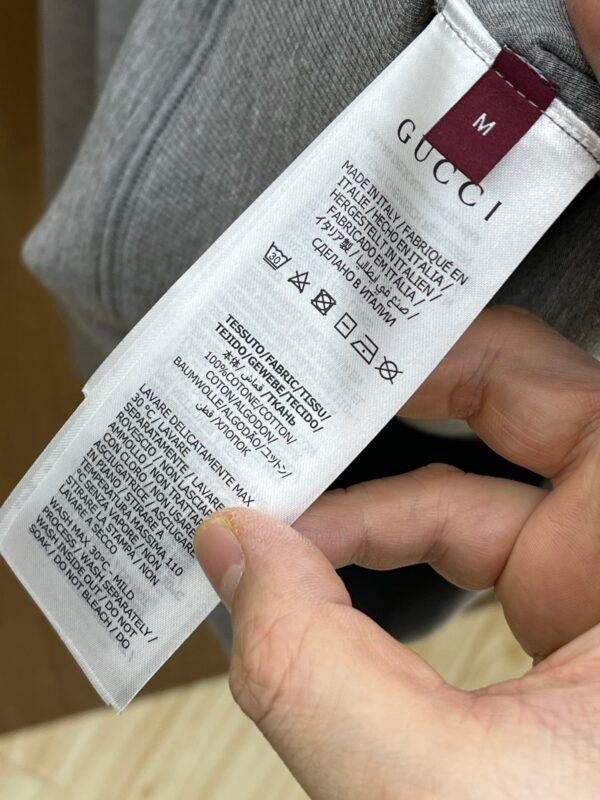 GUCCI/2024 new drawstring hooded hooded pullover casual sweater men and women with the same models - Image 9