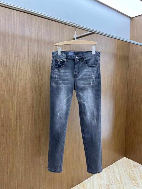 Prada 2024 New Jeans - Image 3