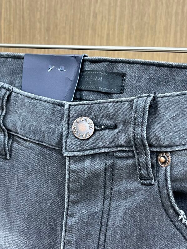 Prada 2024 New Jeans - Image 5