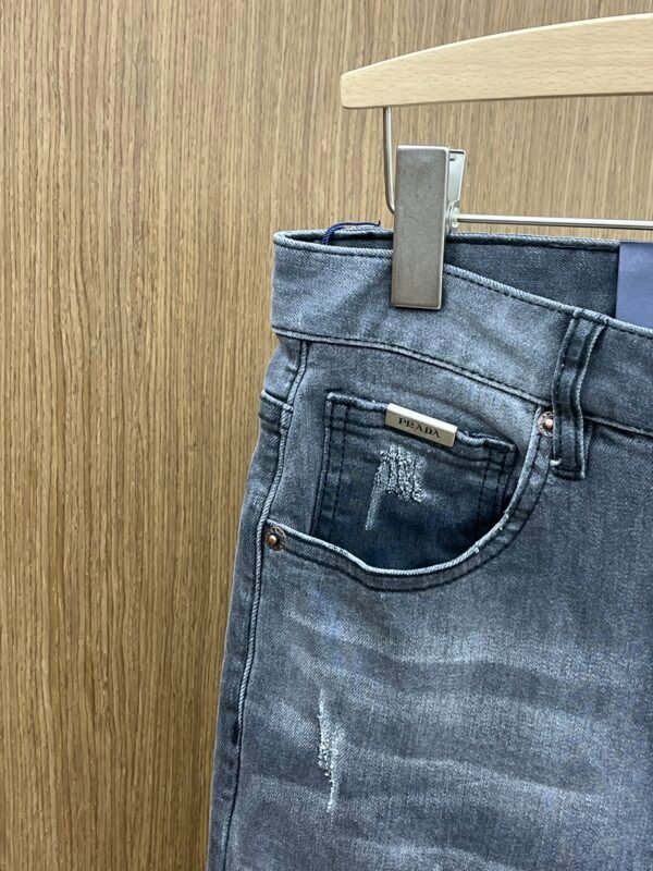 Prada 2024 New Jeans - Image 6