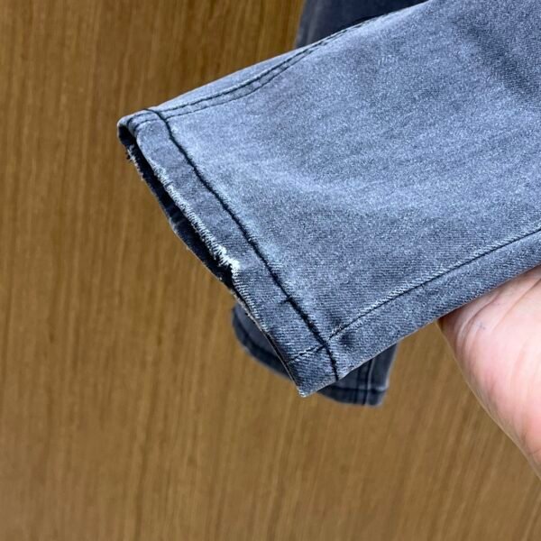 Prada 2024 New Jeans - Image 8