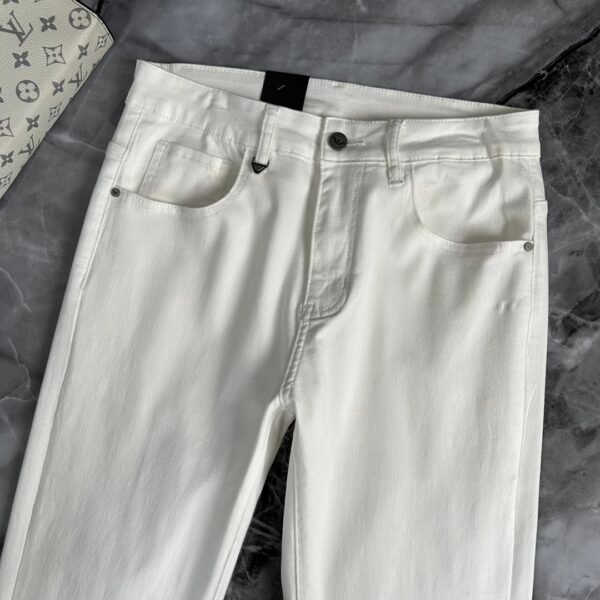 ARMANI / Armani fall and winter new AJ home original single men's fashion models customized, 23ss fall and winter top men's fashion Slim small straight leg jeans - Image 3