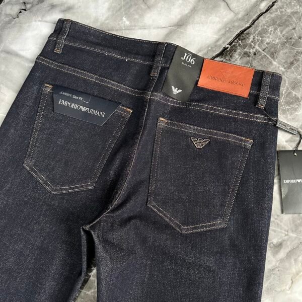 ARMANI / Armani  fall and winter European counter new Super A purchasing level overseas trading company order source, top original single high-end men's custom fashion fall and winter straight jeans. - Image 8