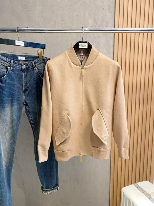 Burberry Standing Collar American Vintage Price Jacket