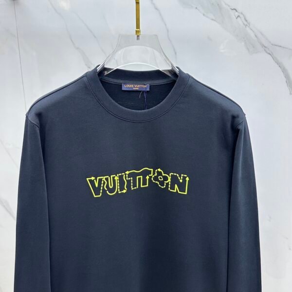 Louis Vuitton 24FW New Crew Neck Sweatshirt, Unisex - Image 4