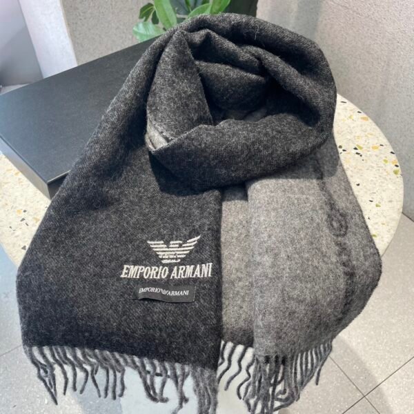 ARMANI latest scarf - Image 5