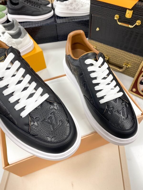 Louis Vuitton Sneakers/Black - Image 5