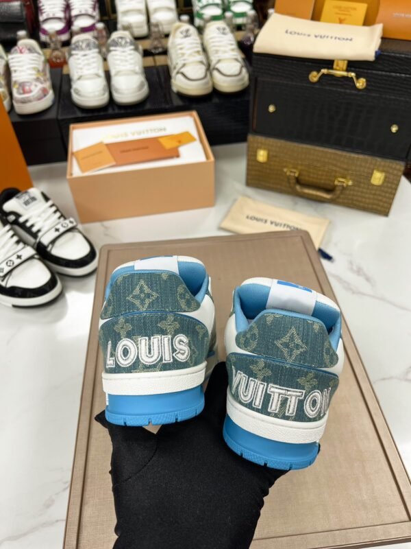 Louis Vuitton Trainer II Sneakers/Blue - Image 8