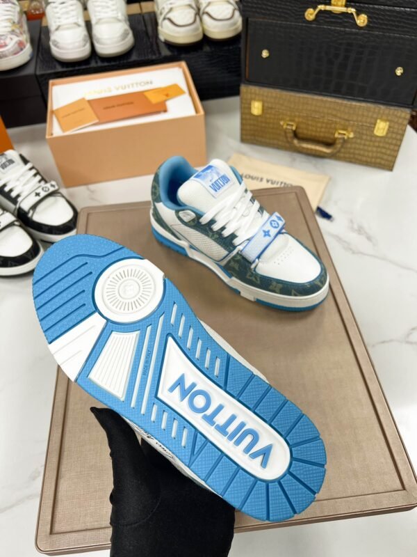 Louis Vuitton Trainer II Sneakers/Blue - Image 9