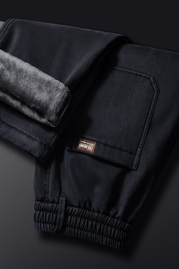 Balenciaga Paris family men's winter padded pants: warm and comfortable choice - Image 5