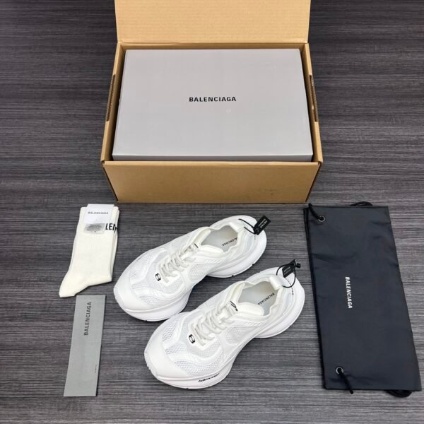 Balenciaga XIII White Aged Lightweight Breathable Running Shoes. - Image 2