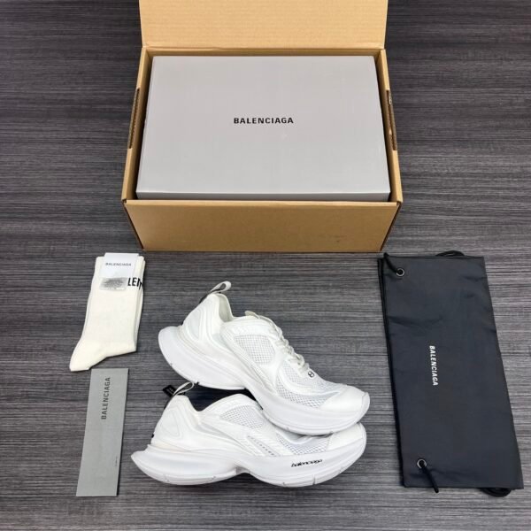 Balenciaga XIII White Aged Lightweight Breathable Running Shoes. - Image 7