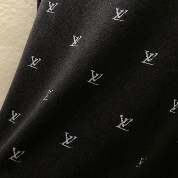 Louis Vuitton Knitted Sweater - Image 5