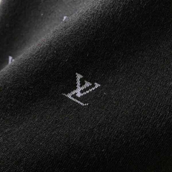 Louis Vuitton Knitted Sweater - Image 6