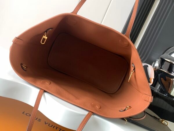 Louis Vuitton bags - Image 9