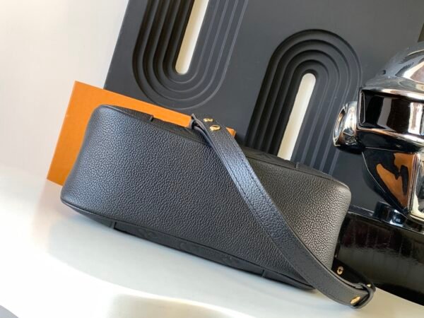 Louis Vuitton New handbag - Image 5