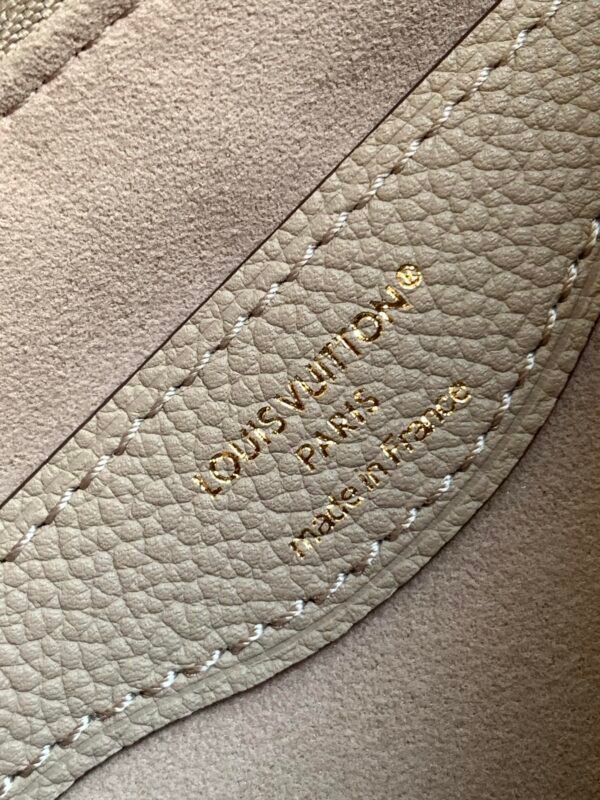 Louis Vuitton New Bag - Image 10