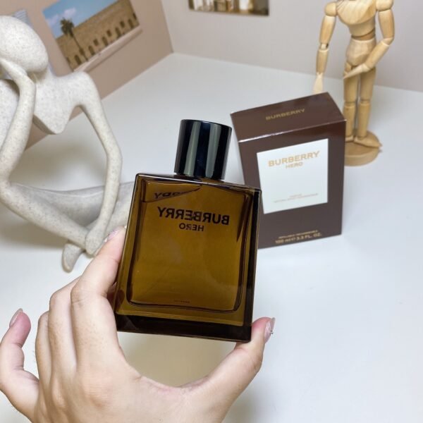 Burberry perfume - Image 7