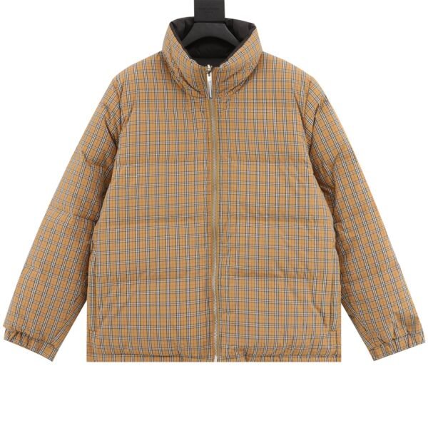 Burberry/Burberry Reversible Plaid Down Jacket - Image 6