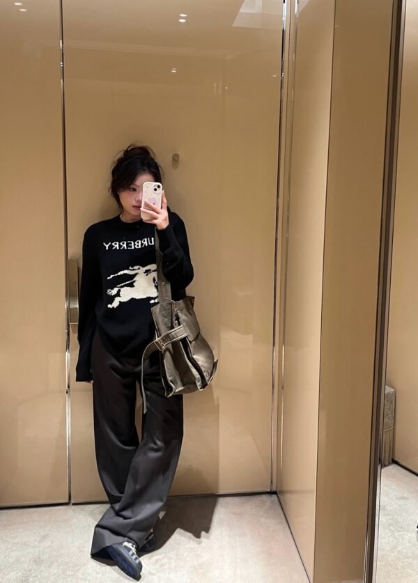 Burberry Burberry BBR Monogram War Horse Jacquard Crew Neck Long Sleeve Knit Sweater - Image 2