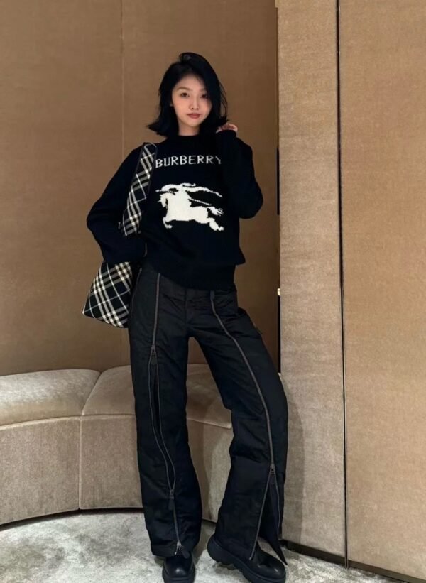 Burberry Burberry BBR Monogram War Horse Jacquard Crew Neck Long Sleeve Knit Sweater - Image 5