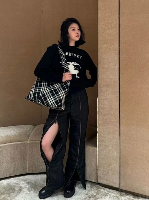 Burberry Burberry BBR Monogram War Horse Jacquard Crew Neck Long Sleeve Knit Sweater - Image 3