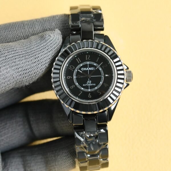 Chanel J12 33mm Ladies' Watch - Image 3