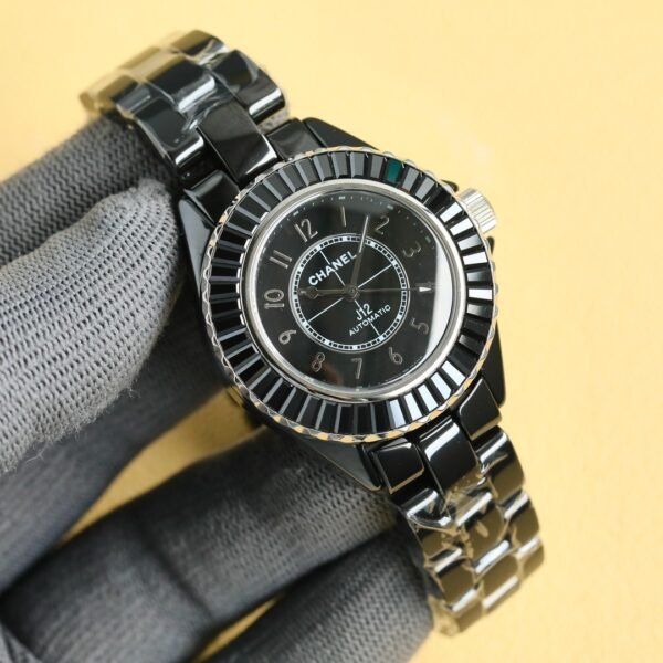 Chanel J12 33mm Ladies' Watch
