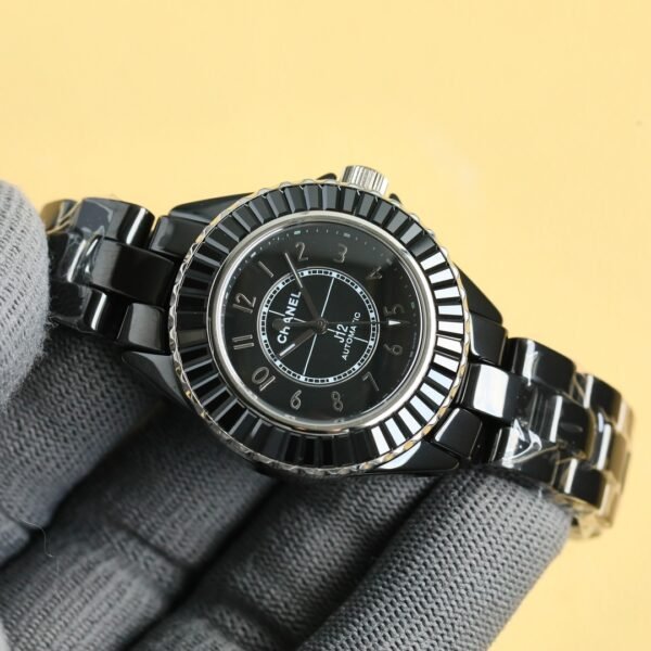 Chanel J12 33mm Ladies' Watch - Image 5