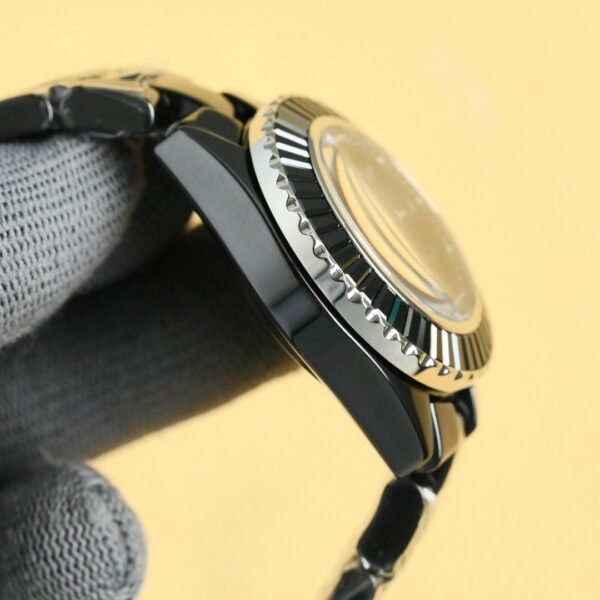 Chanel J12 33mm Ladies' Watch - Image 6