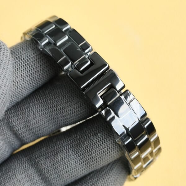 Chanel J12 33mm Ladies' Watch - Image 7