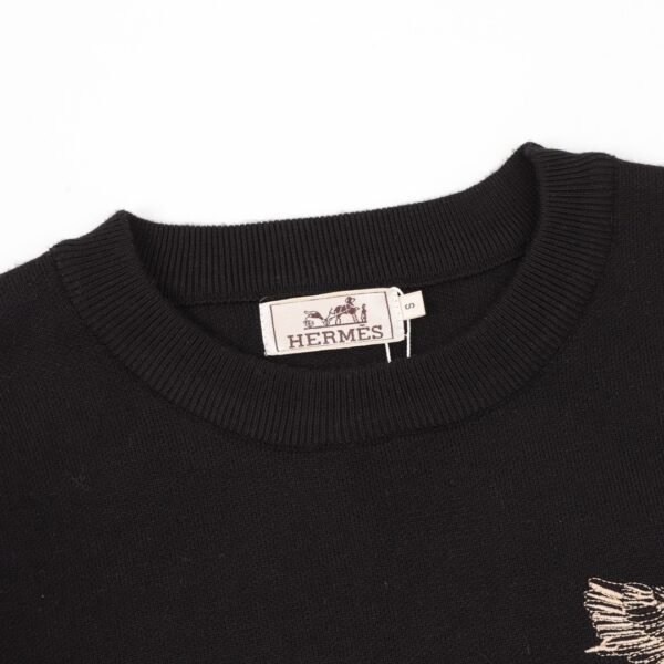 HERMES/Hermes Pegasus Embroidered Crew Neck Sweater - Image 3