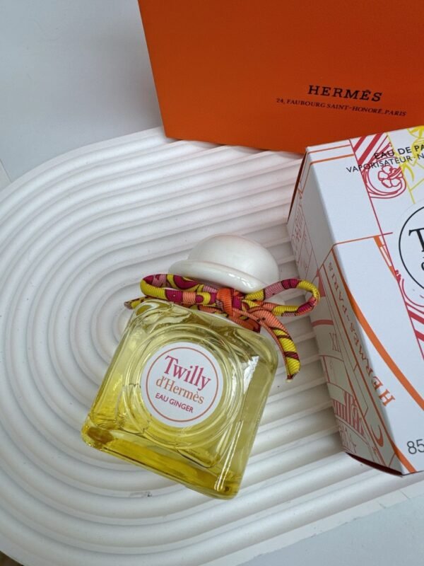Vietnamese version of Hermes Silk Scarf White Cover Silk Italian Eau Ginger EDP200ML - Image 9