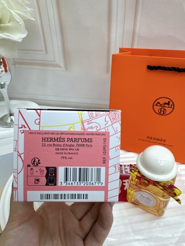 Vietnamese version of Hermes Silk Scarf White Cover Silk Italian Eau Ginger EDP200ML - Image 2