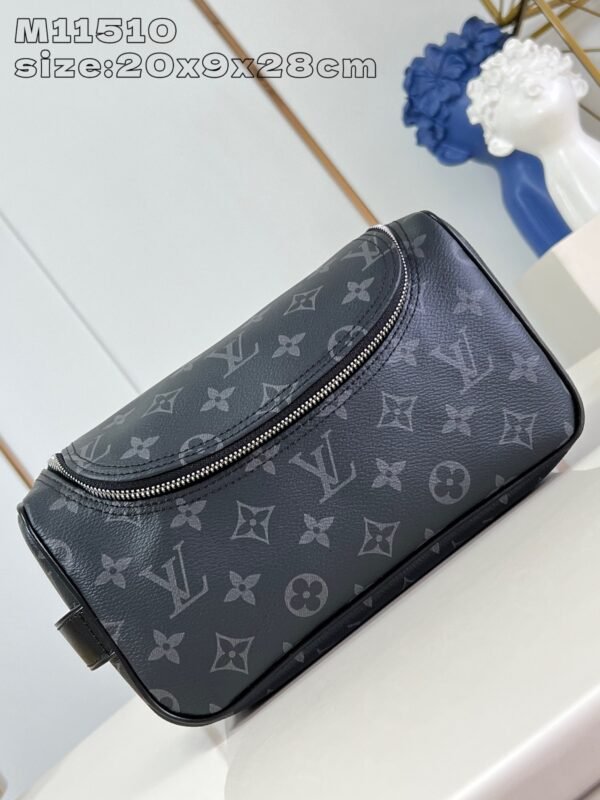 Louis Vuitton Dressing Bag - Image 2