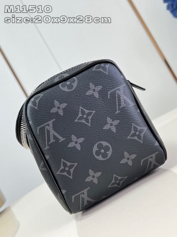 Louis Vuitton Dressing Bag - Image 6