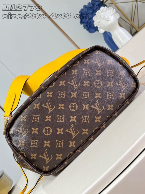Louis Vuitton Classic Vegetable Basket - Image 7