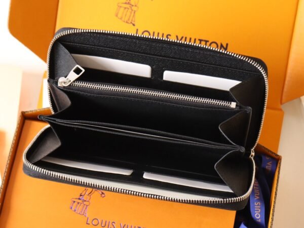 Louis Vuitton Money Clip - Image 7