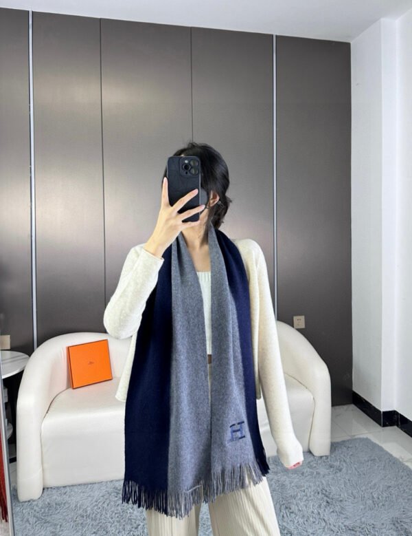 New! Men and women with the same model, 100% pure cashmere Hermes (Hermes) synchronization counter, high-end cashmere knitted scarf - Image 6
