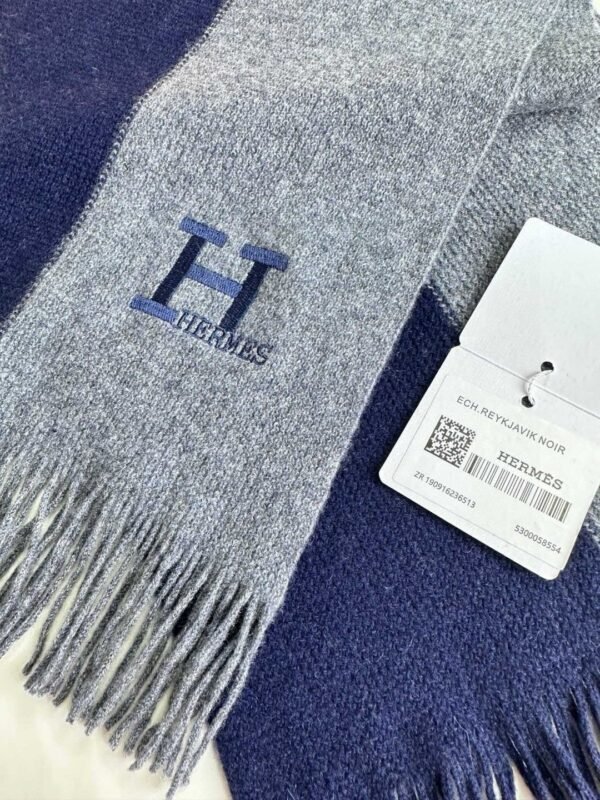 New! Men and women with the same model, 100% pure cashmere Hermes (Hermes) synchronization counter, high-end cashmere knitted scarf - Image 5