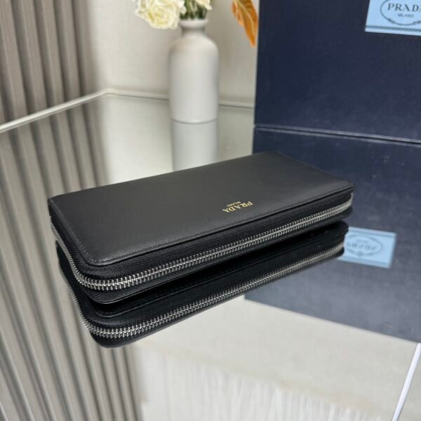 Prada Zipper Bag - Image 5