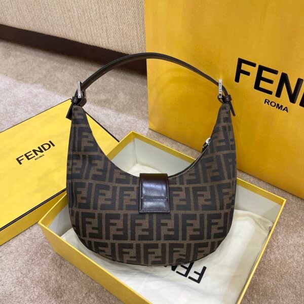 FEND1 vintage crescent moon underarm bag - Image 10
