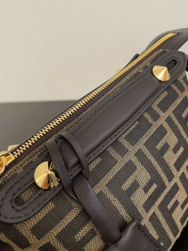 Fendi Bag - Image 4