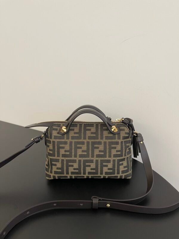 Fendi Bag - Image 10