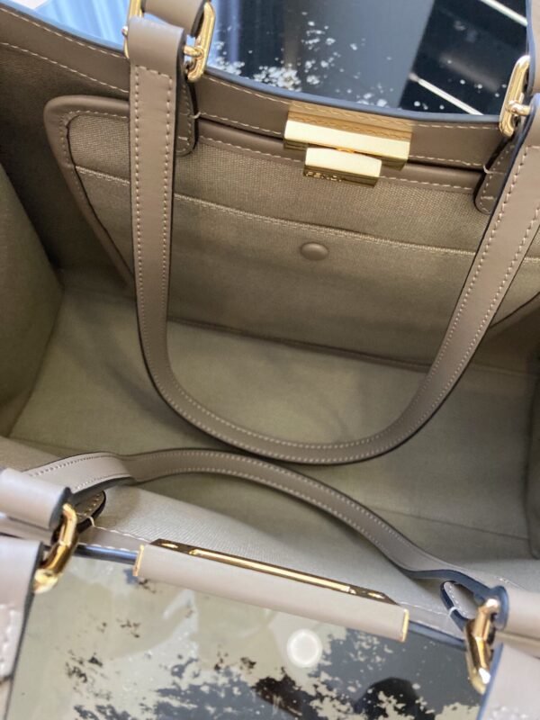 𝐅𝐞𝐧𝐝𝐢 Premium Gray Tinted Aged Tote - Image 5